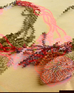 colier multisir cu floare coral