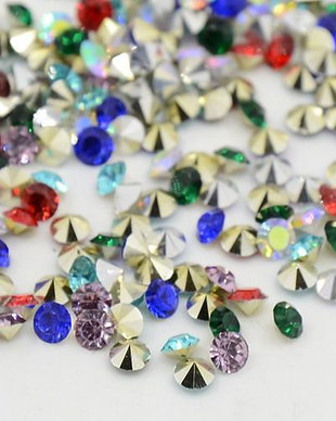 200 x Margele rinehstone conice, 2 mm