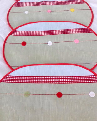 placemat cu buline