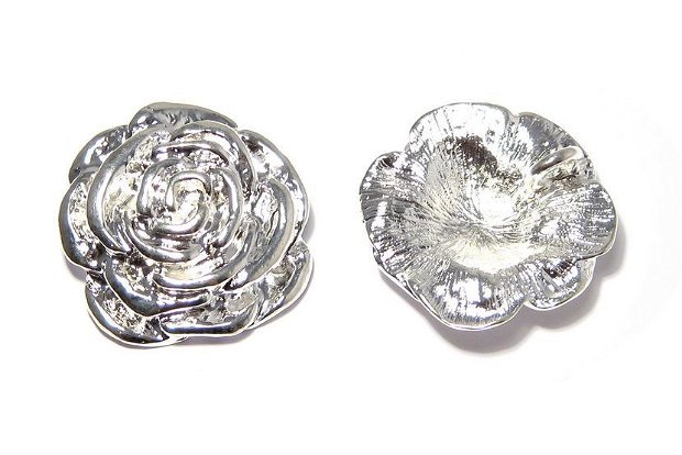 Pandantiv metalic, argintiu, trandafir, 37 mm