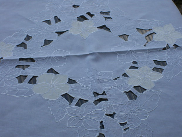 Broderie34