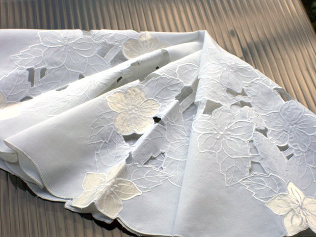 Broderie34
