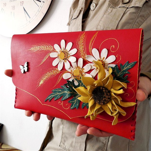 poseta plic handmade unicat din piele - Sunflower on a Red Sun