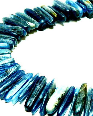 Kyanite (cod 1076)