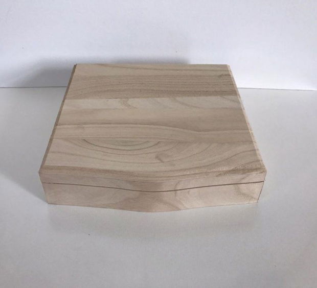 K0182 - Cutie din lemn natur, necompartimentata,