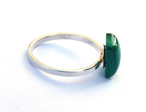 Inel verde delicat din Argint 925 si Malachit natural dreptunghiular - IN495 - Inel pietre semipretioase, inel casual
