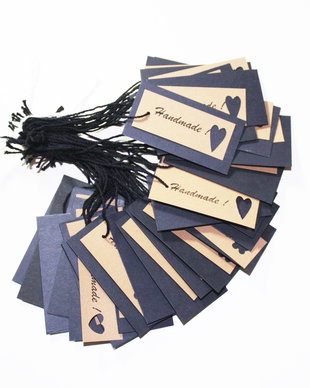 Price tags. Etichete cu mesajul Handmade. Etichete negru / natur