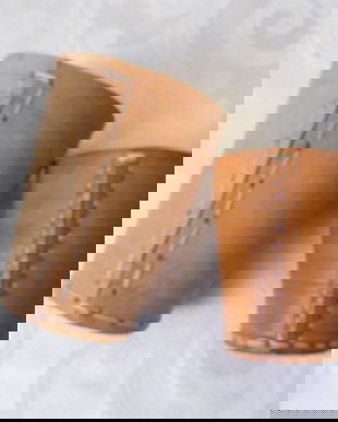 2 pahare piele pt zaruri