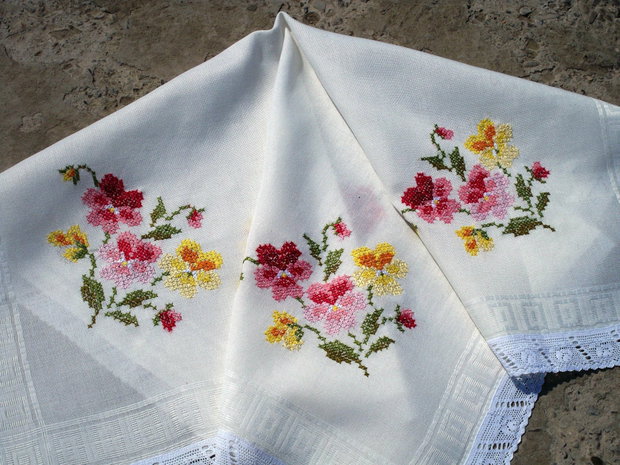 Broderie43