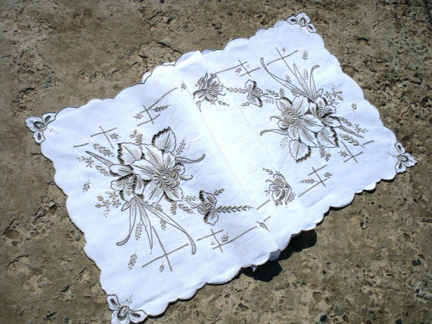 Broderie46