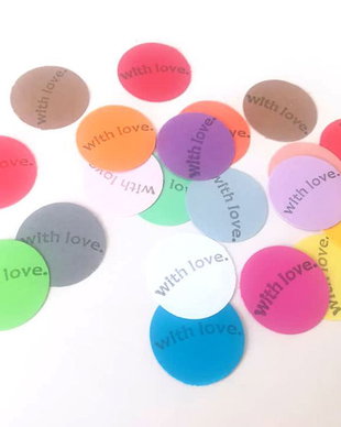 20 buline colorate stampilate manual cu mesajul With love