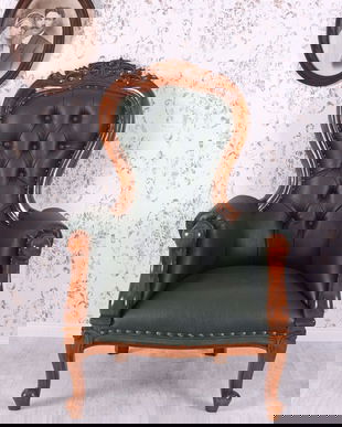 Fotoliu Chesterfield din lemn mahon cu tapiterie verde