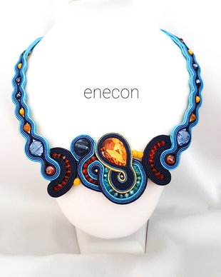 Colier soutache cu cristale