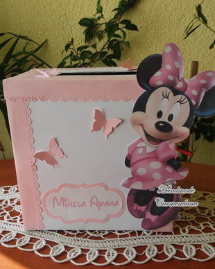 Cutie de dar Minnie