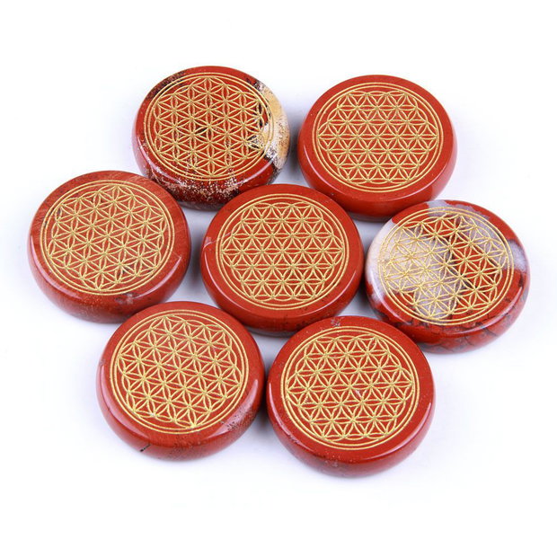 K0228 - Cabochon, jasp rosu, inscriptie floarea vietii, 40x40x11mm