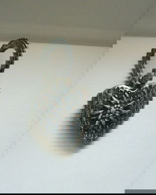 PANDANT ARGINT TIBETAN