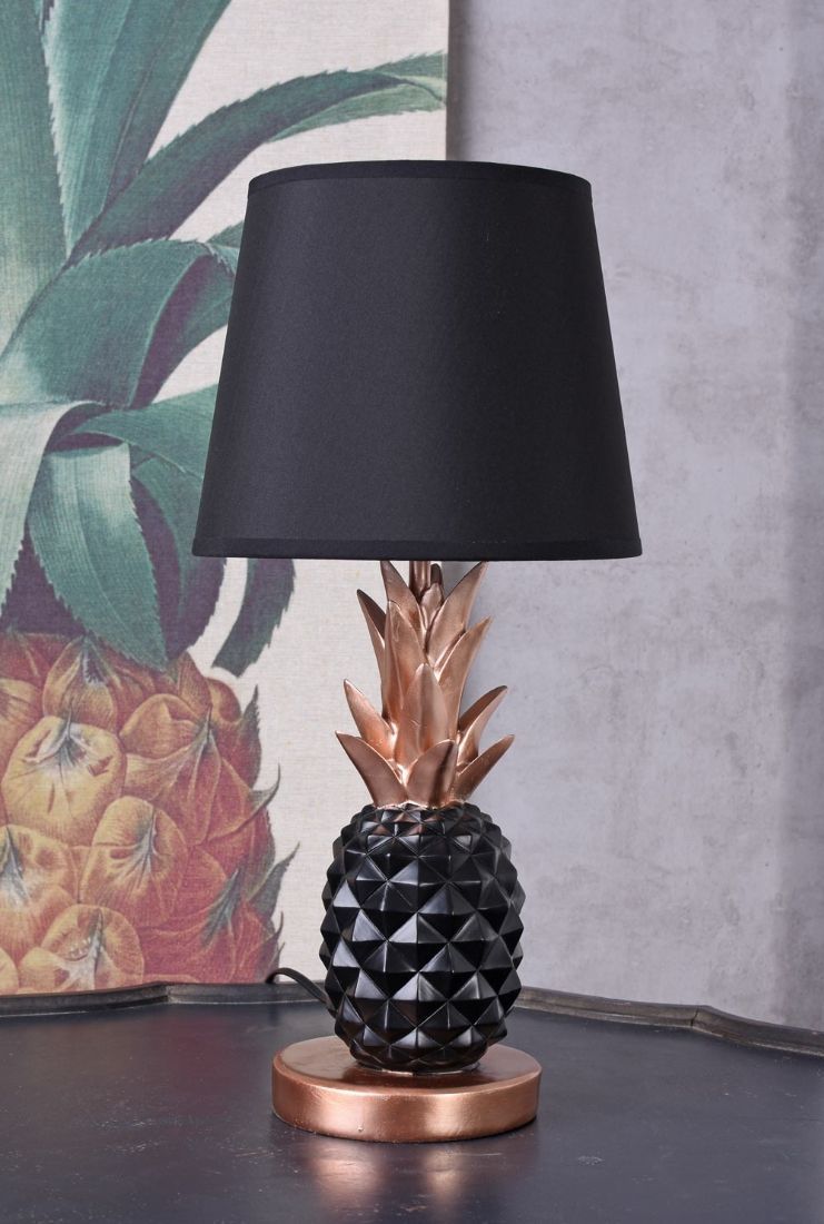 Lampa din rasini cu ananas