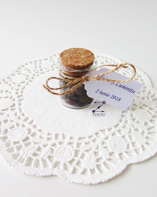 Marturii nunta sticlute cu cafea, marturii cafea, marturii sticluta, marturii personalizate