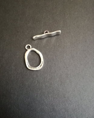 INCHIZATOARE TOGGLE - 24 X 15 MM
