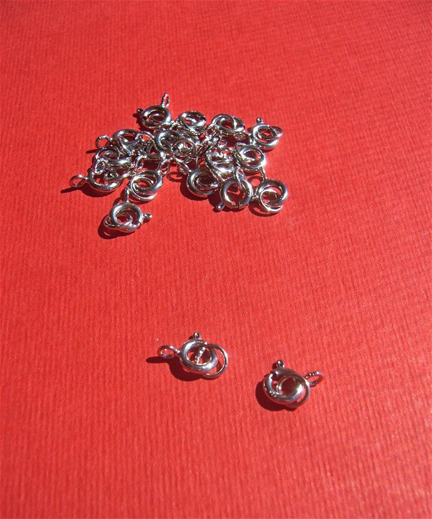 Inchizatoare rotunda din argint rodiat aprox 7x9 mm + za din argint rodiat de diametru aprox 5 mm si grosime 0.6 mm