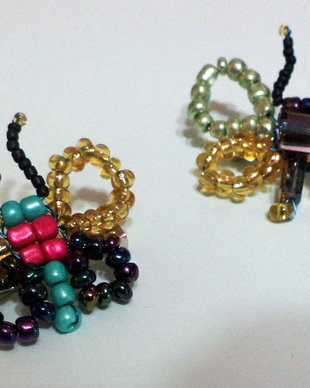 Brose handmade din margele de nisip - butterfly
