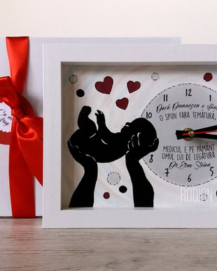 ceas pictat personalizat 23x19cm medic