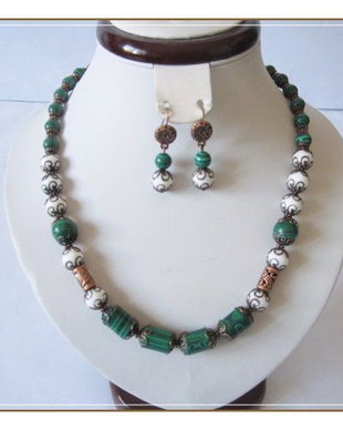 SET- AGATE ALBE SI MALACHIT DE SINTEZA