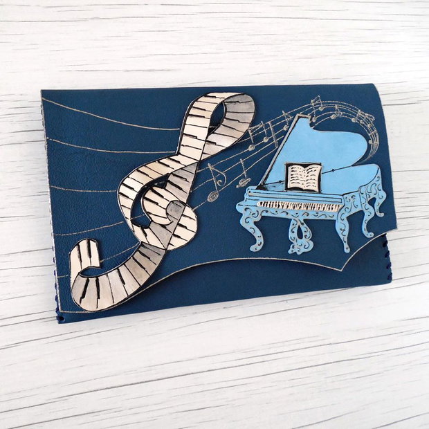 poseta plic handmade unicat din piele - Grand Piano