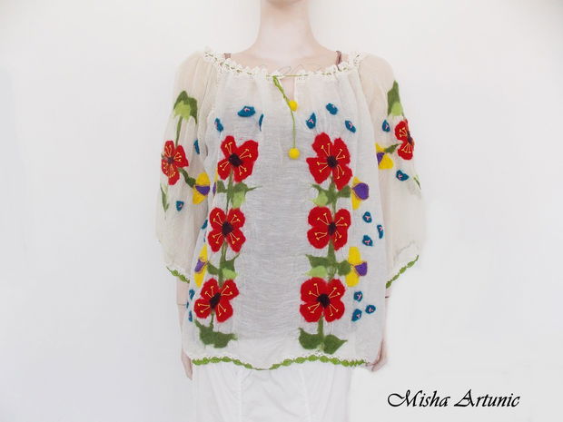 Bluza cu motiv floral impaslit si dantelute crosetate