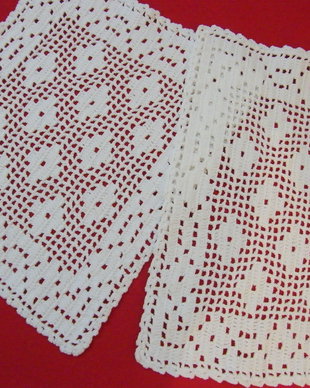 Set 2 mileuri dantela