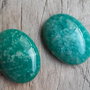 Set 2 cabochoane amazonit rusesc, 25x18 mm