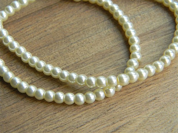 Perle din sticla 4 mm, 50 buc.
