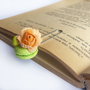 Semn de carte "macarons cu fistic"