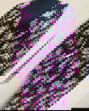 Capot mini cu trandafiri