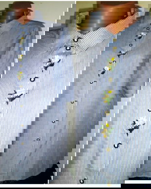 Bluza cu broderii floare de colt