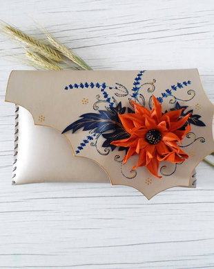 poseta plic handmade unicat din piele - Orange Chrysanth