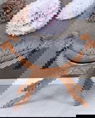 Scaunel turcesc din lemn mahon cu tapiterie gri inchis