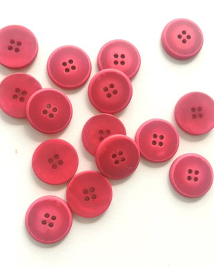 Nasturi din plastic. Nasturi rotunzi