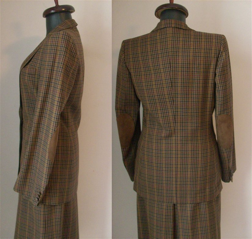 costum stofa lana pura anii 70