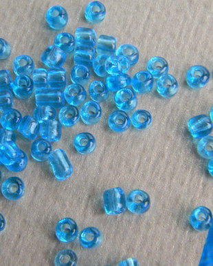 Margele nisip 4 mm (100 gr.)  (4-21A)