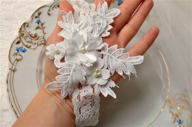Jartiera mireasa ivory cu flori 3D