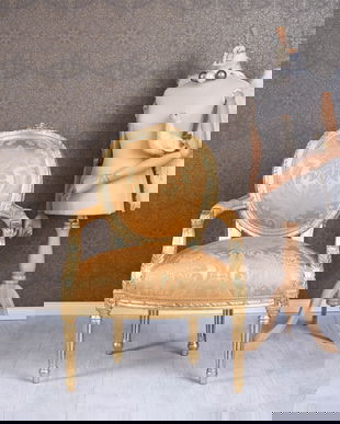 Semifotoliu din lemn masiv auriu antichizat cu tapiterie din matase aurie