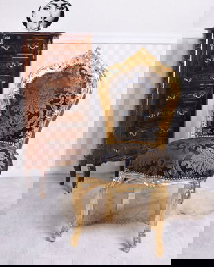 Scaun baroc din lemn auriu cu tapiterie din matase albastra