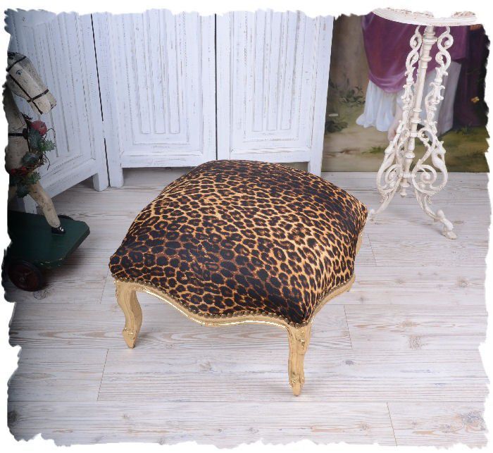 Scaunel din lemn masiv auriu cu tapiterie leopard