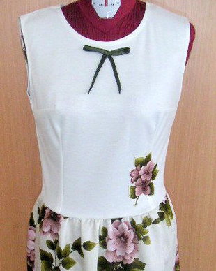 rochie cu imprimeu floral