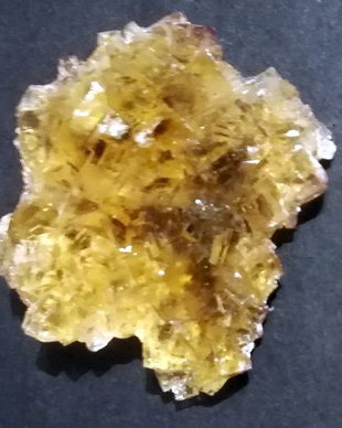 K0354 - Fluorit galben, brut, neslefuit, 53X52X18mm