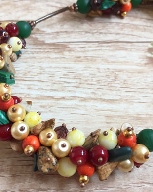 Colier colorat cu jad