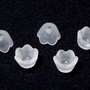 Margele din acril, frosted, floare, 10x6 mm, albe