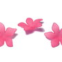 Margele din acril, frosted, floare, 29x27 mm, siclam