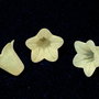 Margele din acril, frosted, floare, 16x12 mm